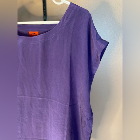 - 100% Silk Royal Silk top in purple with cap sleeves XXL layer or on it’s own - Picture 4 of 5